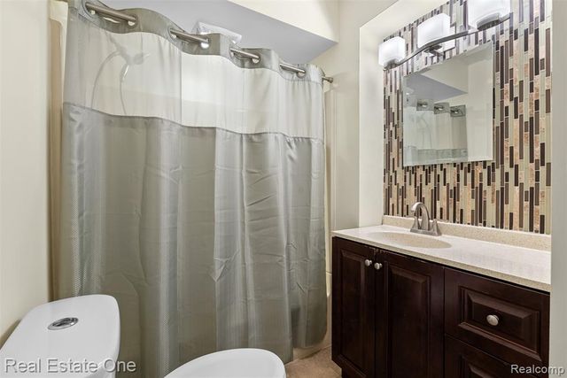 1205 Donald Avenue, Royal Oak, MI 48073