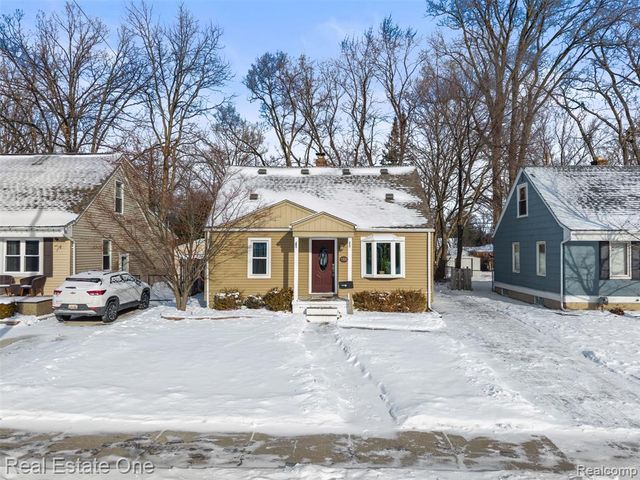 1205 Donald Avenue, Royal Oak, MI 48073
