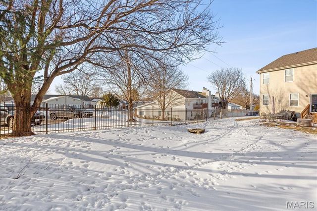 332 Willott Square Drive, St Peters, MO 63376