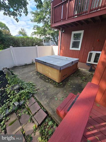 6231 WASHINGTON LN, Bensalem, PA 19020