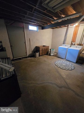 6231 WASHINGTON LN, Bensalem, PA 19020