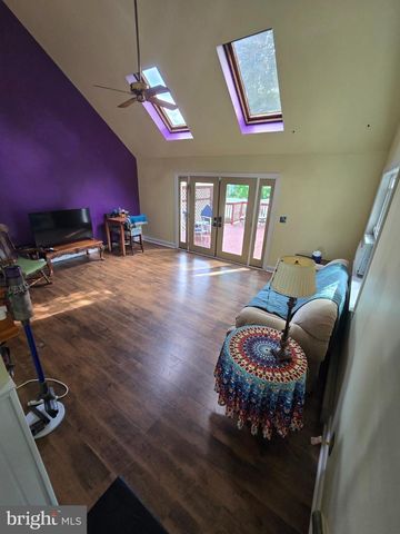 6231 WASHINGTON LN, Bensalem, PA 19020