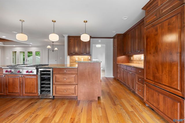 1810 Ballard Drive SE, Huntsville, AL 35801