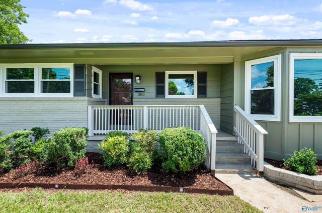 1810 Ballard Drive SE, Huntsville, AL 35801