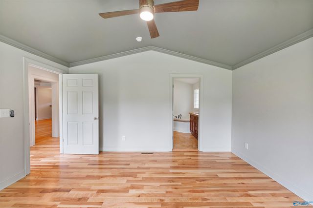 1810 Ballard Drive SE, Huntsville, AL 35801