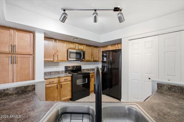 1331 W BASELINE Road 237, Mesa, AZ 85202