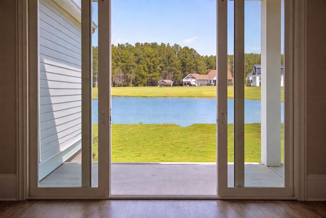 1102 Plantation Overlook Drive, Moncks Corner, SC 29461