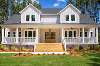 1102 Plantation Overlook Drive, Moncks Corner, SC 29461