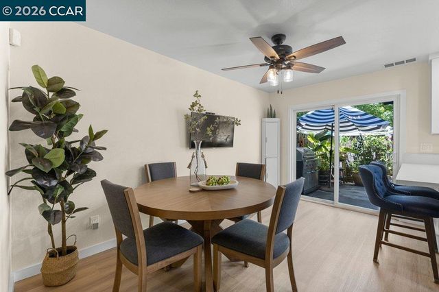 4308 Saint Charles Pl, Concord, CA 94521