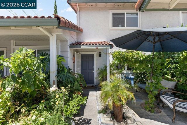 4308 Saint Charles Pl, Concord, CA 94521