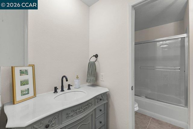 4308 Saint Charles Pl, Concord, CA 94521