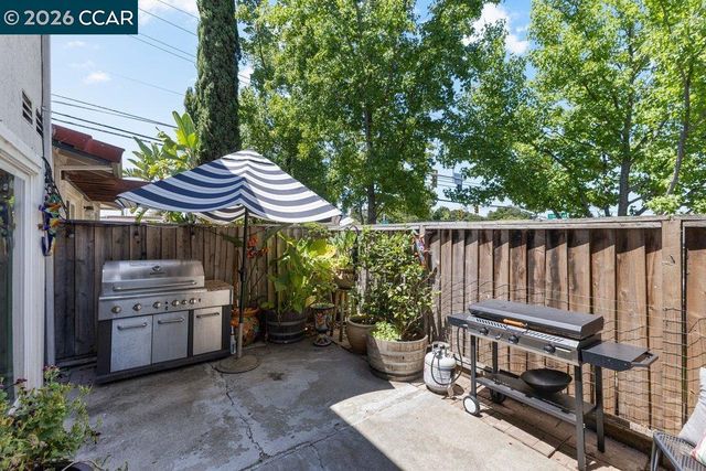 4308 Saint Charles Pl, Concord, CA 94521