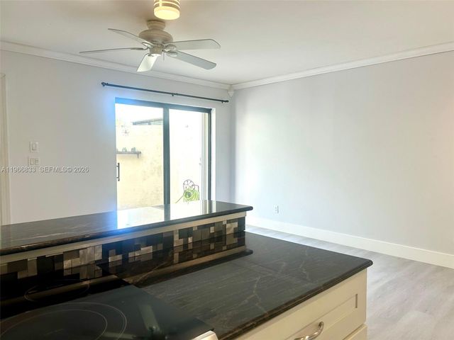 645 Executive Center Dr R101, West Palm Beach, FL 33401