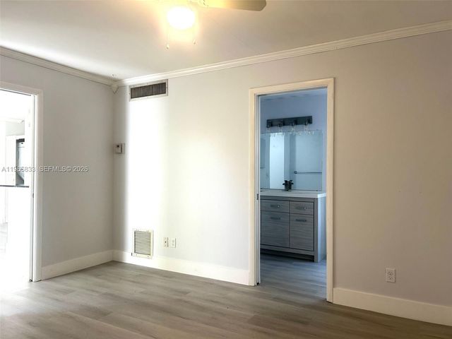 645 Executive Center Dr R101, West Palm Beach, FL 33401