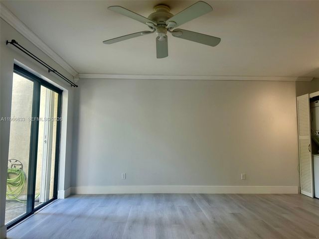 645 Executive Center Dr R101, West Palm Beach, FL 33401