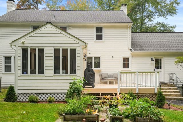 22 Townsend Dr, West Boylston, MA 01583