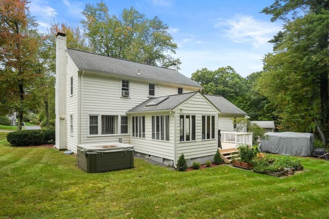 22 Townsend Dr, West Boylston, MA 01583