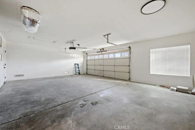 647 E Jenner Street, Lancaster, CA 93535