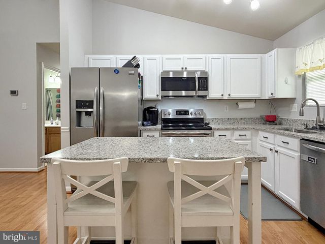 29849 POINT LOOKOUT RD, Mechanicsville, MD 20659
