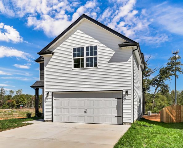 307 Switchgrass Dr, Clarksville, TN 37042