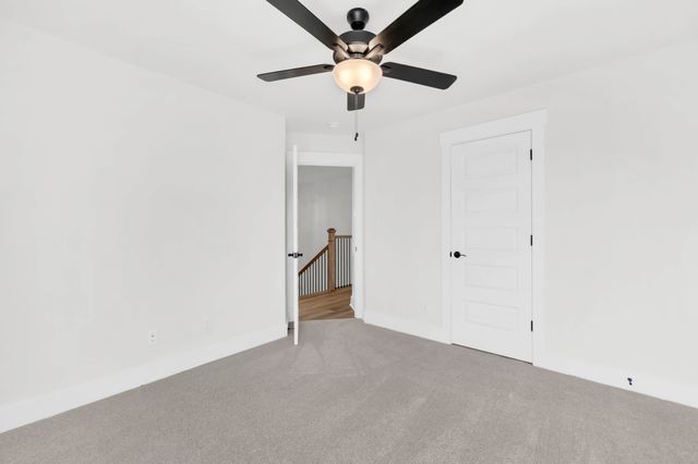 307 Switchgrass Dr, Clarksville, TN 37042