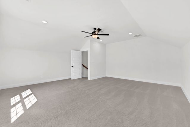 307 Switchgrass Dr, Clarksville, TN 37042