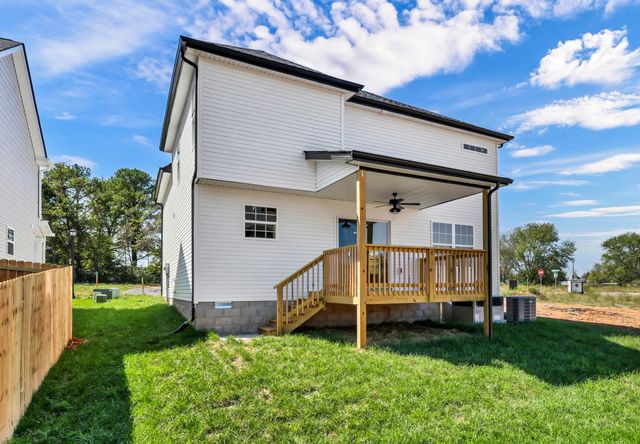 307 Switchgrass Dr, Clarksville, TN 37042