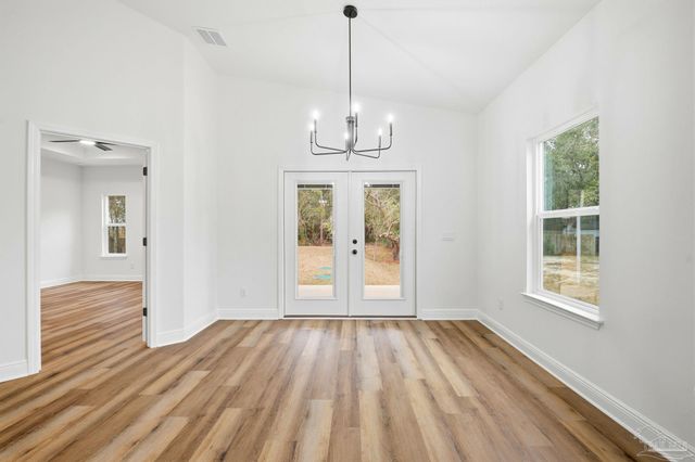 1854 Wheeler Dr, Gulf Breeze, FL 32563