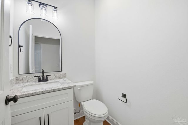 1854 Wheeler Dr, Gulf Breeze, FL 32563