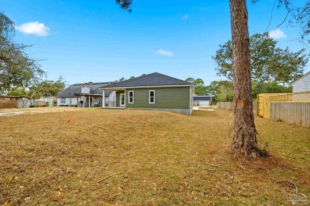 1854 Wheeler Dr, Gulf Breeze, FL 32563