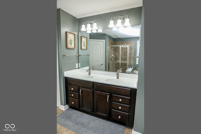 952 Silverheels Drive, Westfield, IN 46074