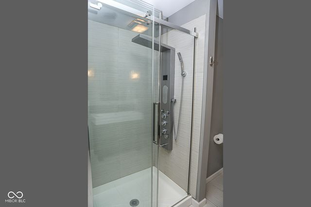 952 Silverheels Drive, Westfield, IN 46074