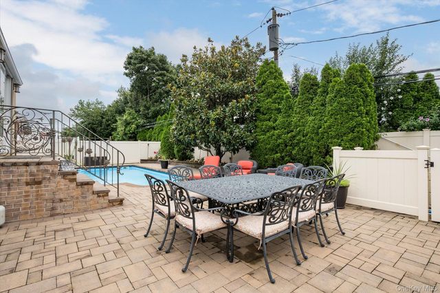 1118 Howard Drive, Westbury, NY 11590