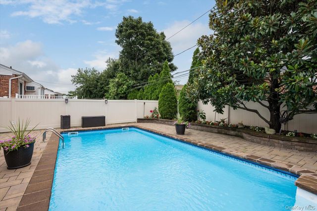 1118 Howard Drive, Westbury, NY 11590