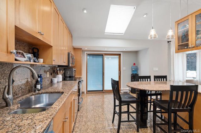 1118 Howard Drive, Westbury, NY 11590