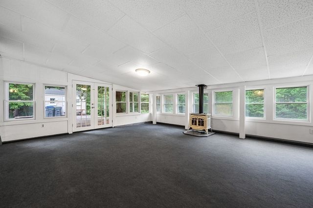 211 Sewall St, Boylston, MA 01505