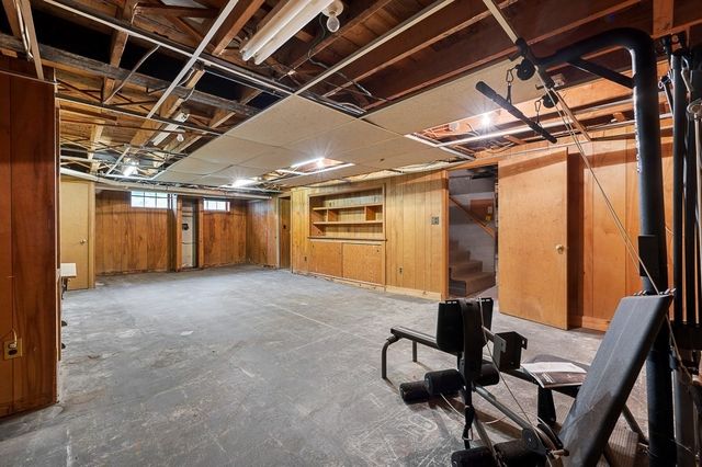 211 Sewall St, Boylston, MA 01505