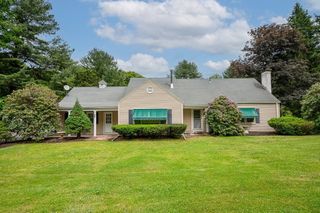 211 Sewall St, Boylston, MA 01505