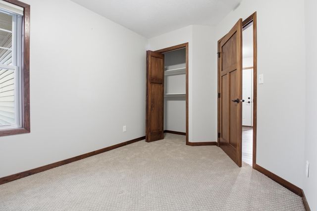 465 Meadowview Court, Paynesville, MN 56362