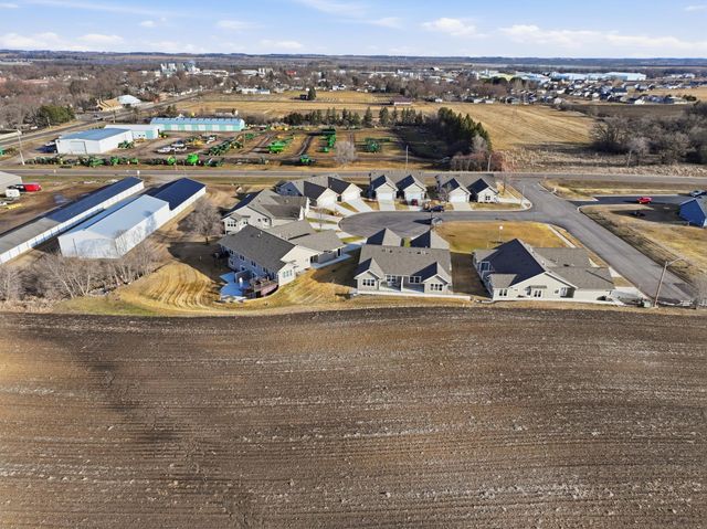 465 Meadowview Court, Paynesville, MN 56362