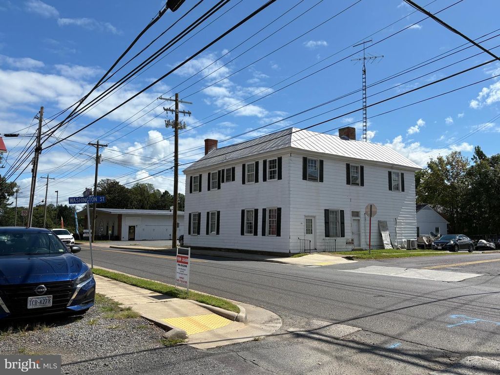 103 WASHINGTON, Madison, VA 22727