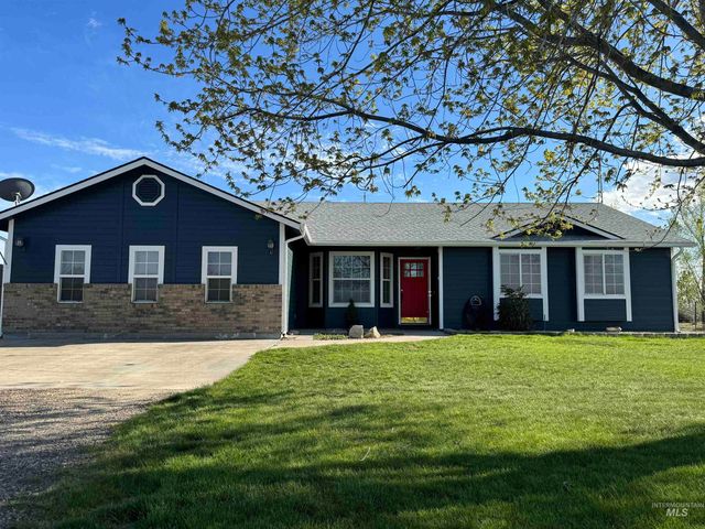 3301 SW Smith Rd, Mountain Home, ID 83647