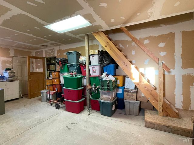 3301 SW Smith Rd, Mountain Home, ID 83647
