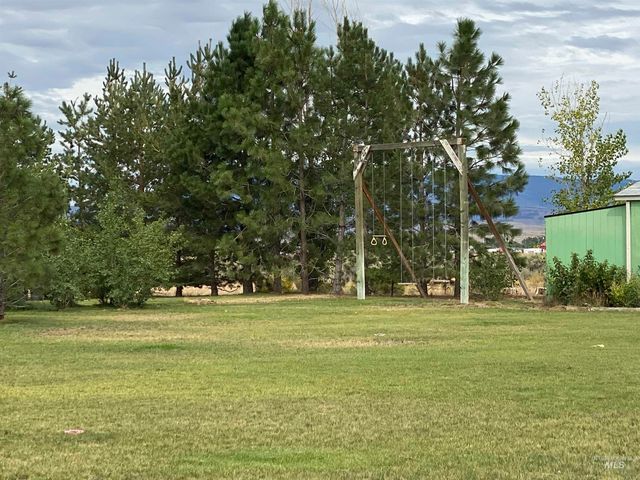 3301 SW Smith Rd, Mountain Home, ID 83647