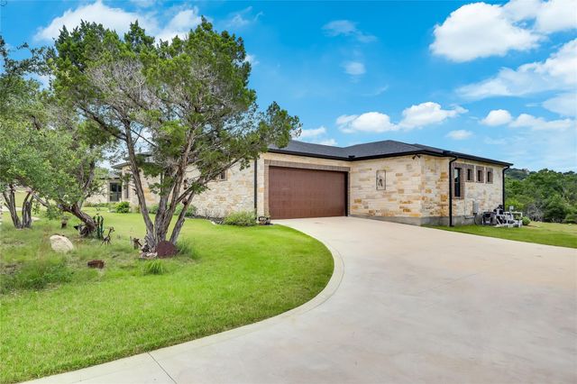 7710 Ladera TRL, Jonestown, TX 78645