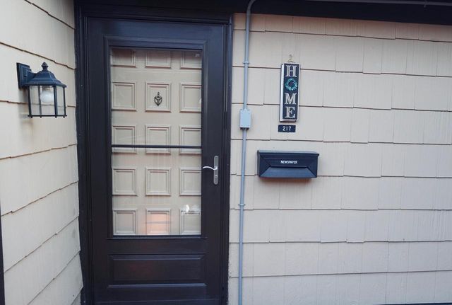 8619 N Servite DRIVE #217, Milwaukee, WI 53223