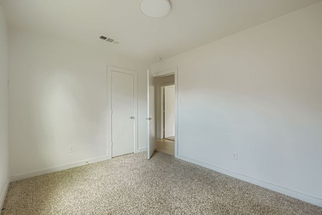 304 Thomas Street, Terrell, TX 75160