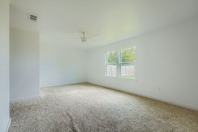 304 Thomas Street, Terrell, TX 75160