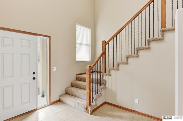 19374 Blaine Street, Omaha, NE 68135