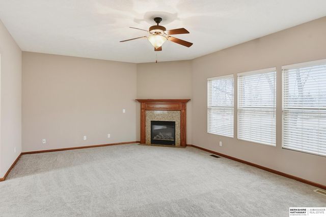 19374 Blaine Street, Omaha, NE 68135